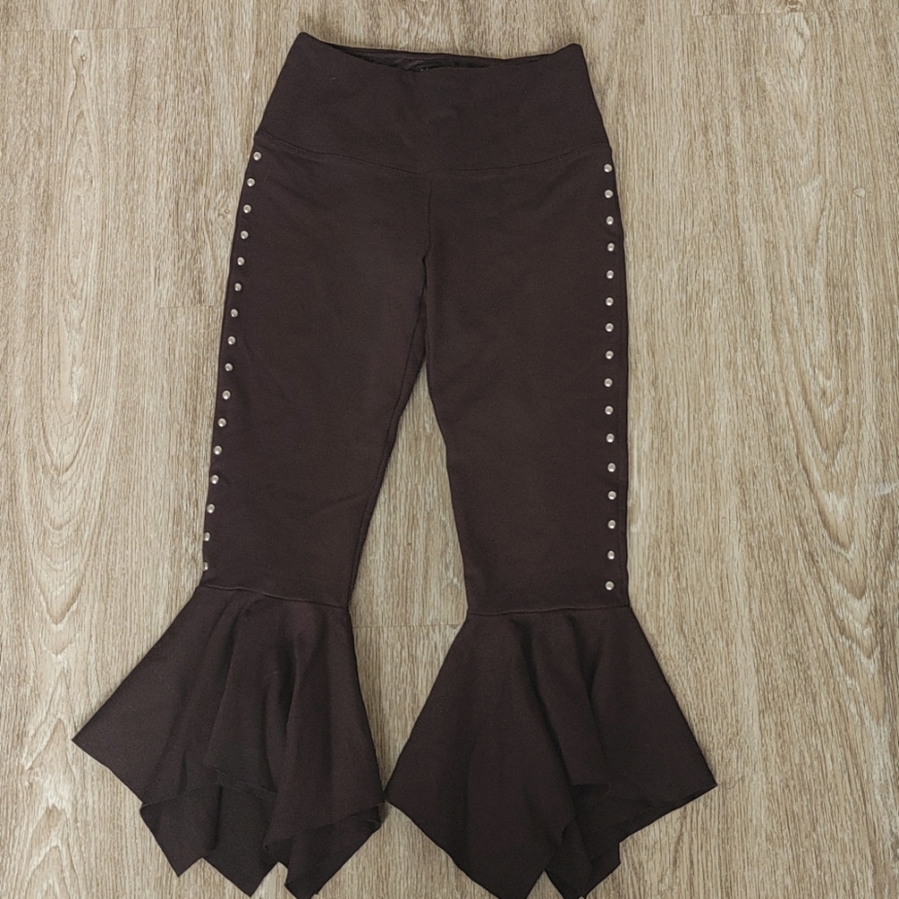 Athena Marie Handkerchief Hem Capris